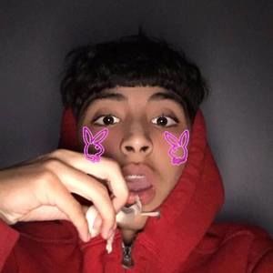 Meet your Posher, Adam